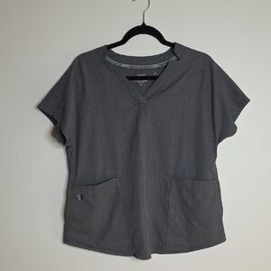 V-Neck Pocket Detail Short Sleeve Scrub Top in Charcoal